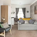 Agar Premier Apartment
