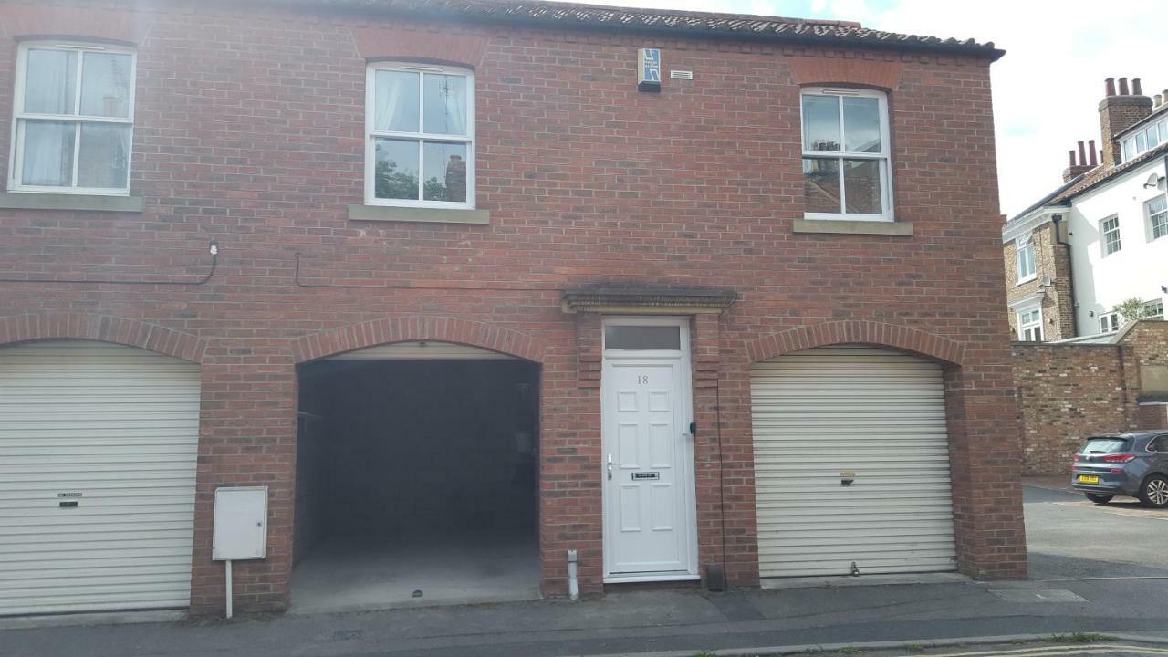 Apartment Agar Premier York
